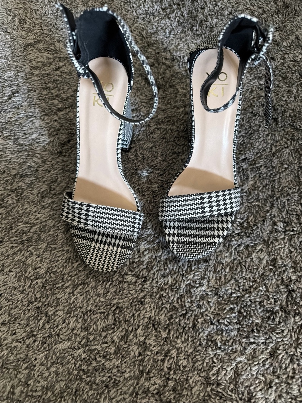 Yoki Black & White Houndstooth Ankle-Strap Heels